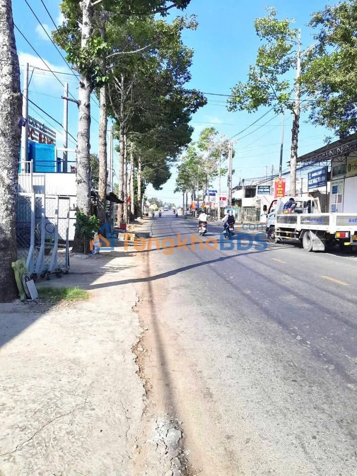 Mặt Tiền QL53 Trà Vinh 240m² - Kinh Doanh Sầm Uất, Dòng Tiền Ổn Định