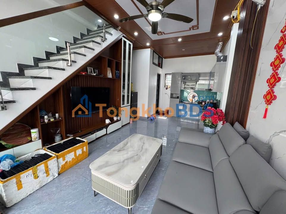 Nhà 40m² Mặt tiền 4.3m - 3 Tỷ X - Đường 2 Ô Tô Tránh - Thanh Yên