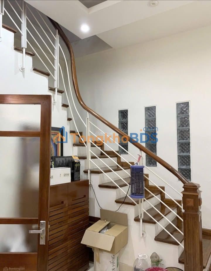 Nhà 45m² 5 Tầng Mặt Tiền 4m Đường Thái Hà, Đống Đa - Kinh Doanh Đa Ngành