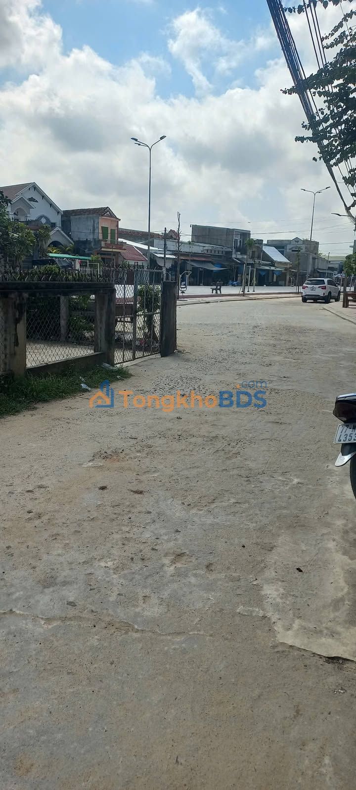 Bán Gấp Nhà 111m² Sát Chợ Cũ Nhơn Phong, Quy Nhơn - Giá 8 Tỷ