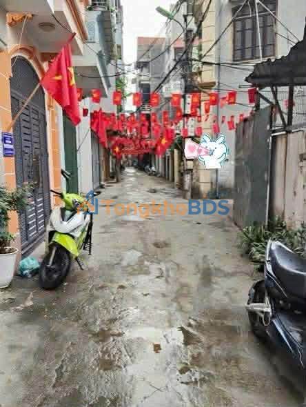 Bán Đất Lô Góc Đông Ngạc 50m² - 2 Thoáng - 7 Chỗ Vào - 7.8 Tỷ