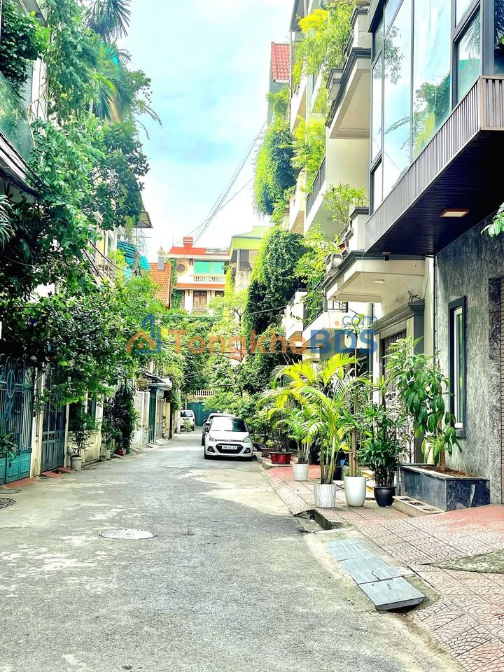 Nhà Phố Hoàng Hoa Thám 55m² 7 Tầng Thang Máy - Ô Tô Lọt - Nội Thất 5*