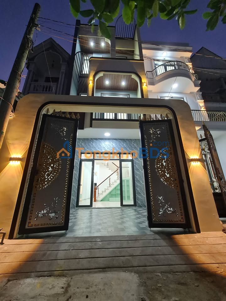 Nhà 82m² Cần Giuộc - Sổ hồng riêng, 5PN, 35 tỷ