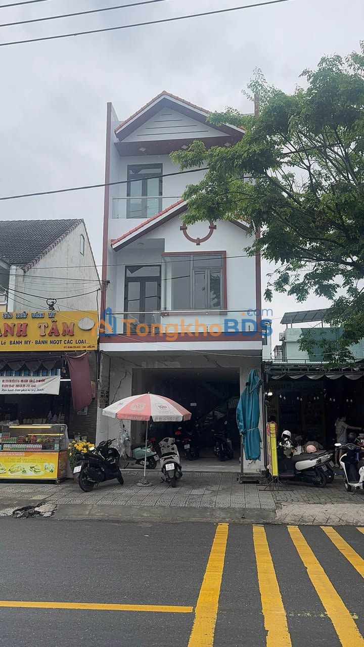 Cho thuê nhà 3 tầng mặt tiền Văn Tiến Dũng, Đà Nẵng - 340m²