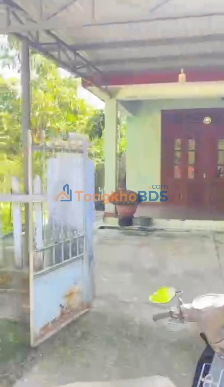 Đất Tặng Nhà Hòa Bắc Đà Nẵng 300m² - Giá 2 Tỷ X - An Cư Lý Tưởng