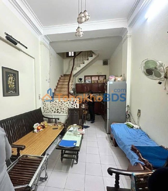 Nhà Phố Pháo Đài Láng 34m² 5 Tầng - Ô tô Đỗ Cửa, Gần TTTP