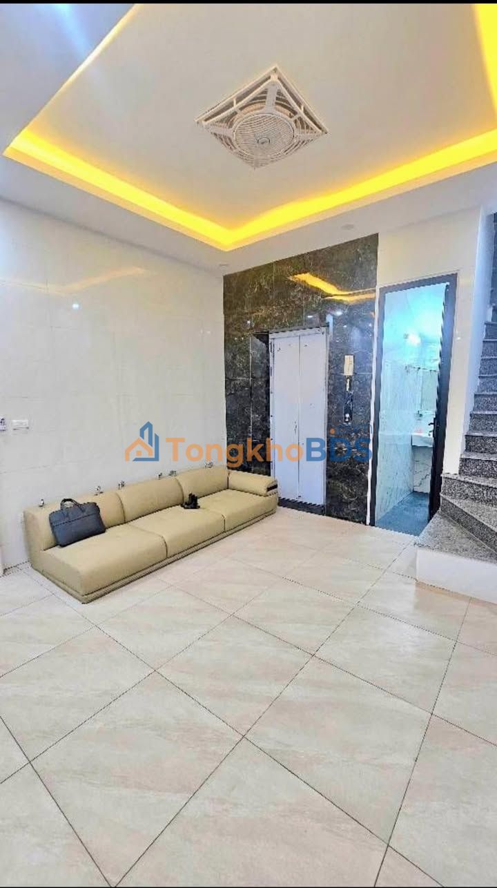 Chung cư mini Trung Phụng Đống Đa 28m² 6 tầng thang máy - Giá 8.29 tỷ