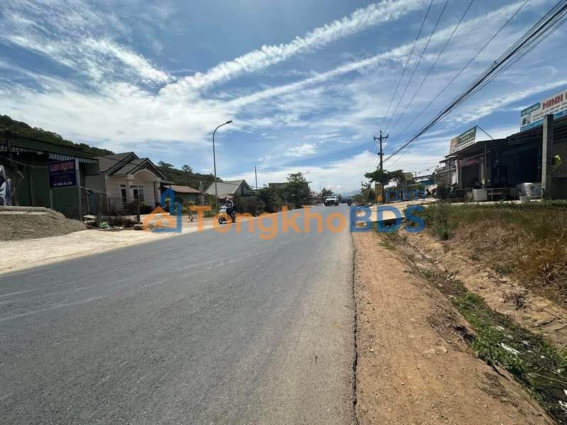 Nhà Mặt Tiền Quốc Lộ 27 - Đơn Dương - 192m² - Giá 2.4 Tỷ