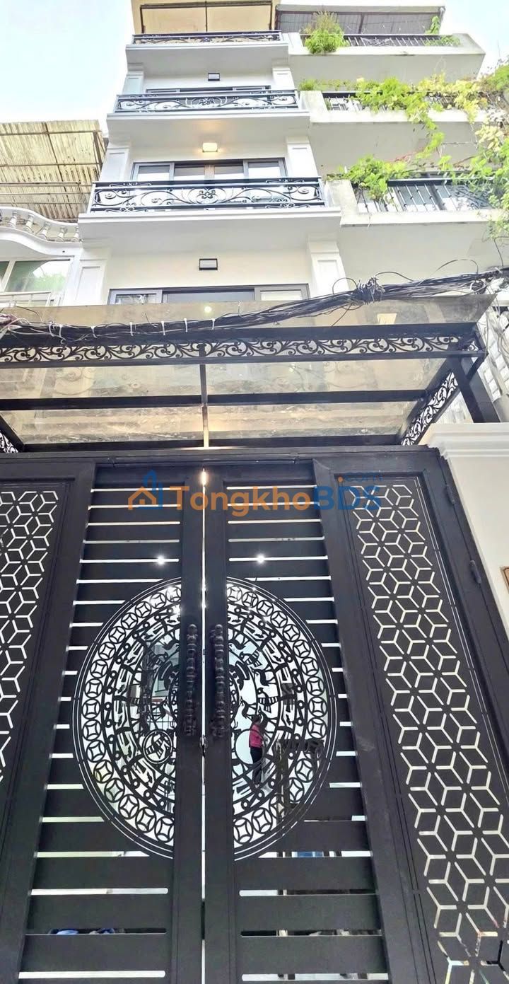 Nhà 37m² 5 Tầng Hoàng Hoa Thám, Ba Đình - Sẵn Sàng Dọn Vào Ở Ngay