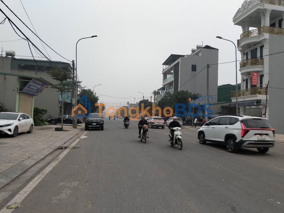 Nhà Mặt Tiền Phủ Lý 76m² - Kinh Doanh Sầm Uất, Giá 4 Tỷ