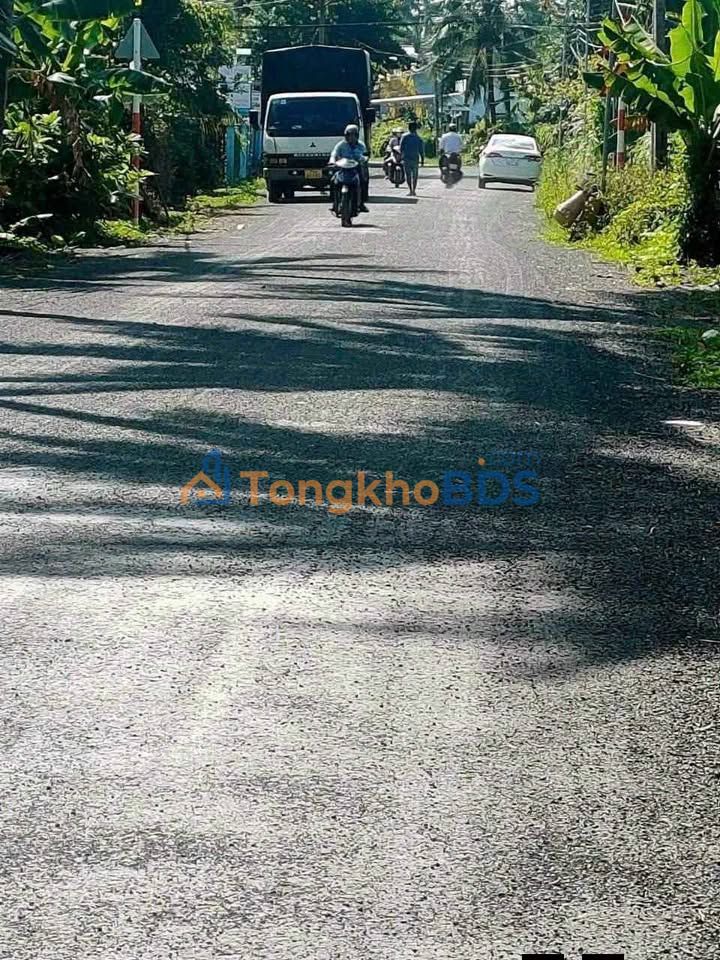 Đất Nền Phú Nhuận, Bến Tre - 109.9m² Full Thổ Cư, Đường Ô Tô Tới Đất - 620 Triệu