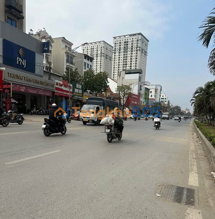 Nhà Mặt Tiền Kinh Doanh 74m² - 3 Tầng - Lai Xá, Hoài Đức - Giá Tốt