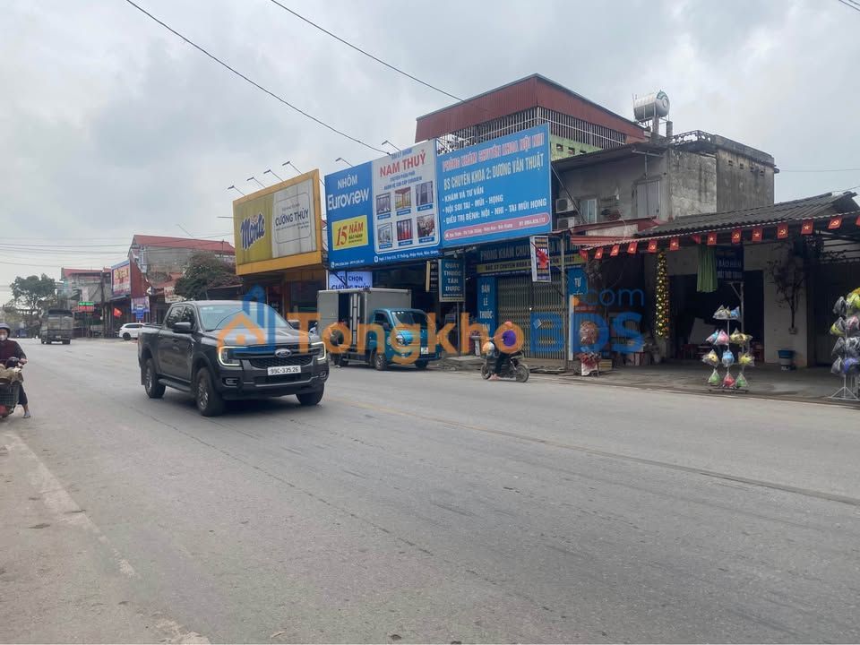 Nhà Phố Mặt Tiền QL37 Gia Bình, Bắc Ninh - 90m², 2 Tầng, Kinh Doanh Sầm Uất