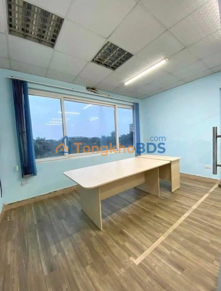 Cho thuê sàn VP 50m² mặt phố Trần Vỹ, Cầu Giấy - 8 triệu/tháng