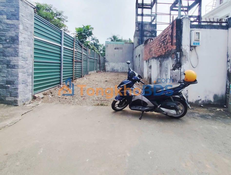 Bán Đất Bà Điểm Hóc Môn 84.5m² MT 8m - Giá 3.9 Tỷ