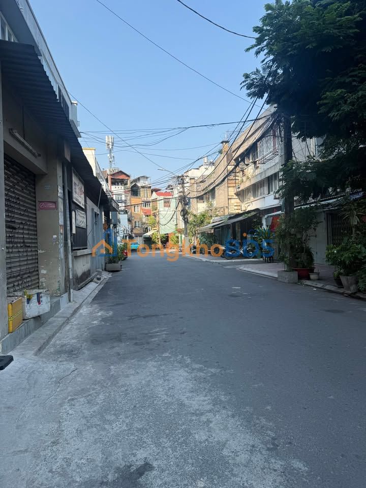 Nhà đẹp 3 tầng full nội thất, Nguyễn Văn Trỗi, Phú Nhuận - Giá tốt 3.x tỷ