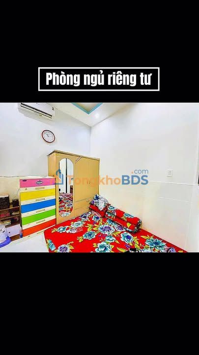 Nhà Phố 2PN Quận 11 - 3.3 Tỷ - Sổ Hồng Riêng - Hẻm Lạc Long Quân