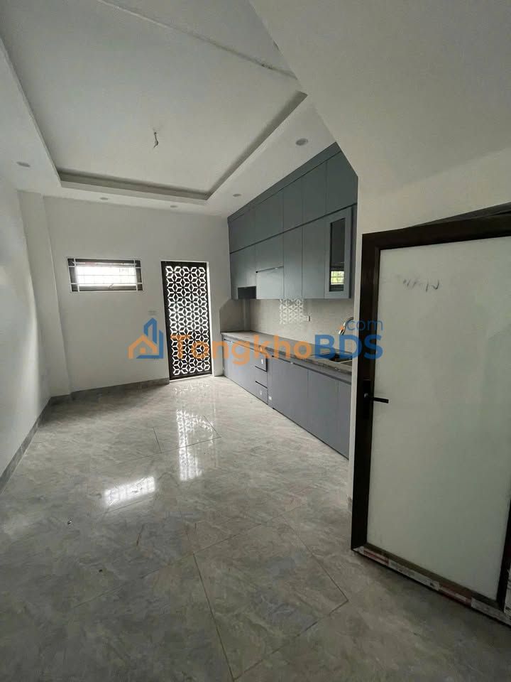 Nhà 3 Tầng Hiện Đại 43m² Trước Sân Vận Động Trống Đồng - Ô Tô Đỗ Cửa