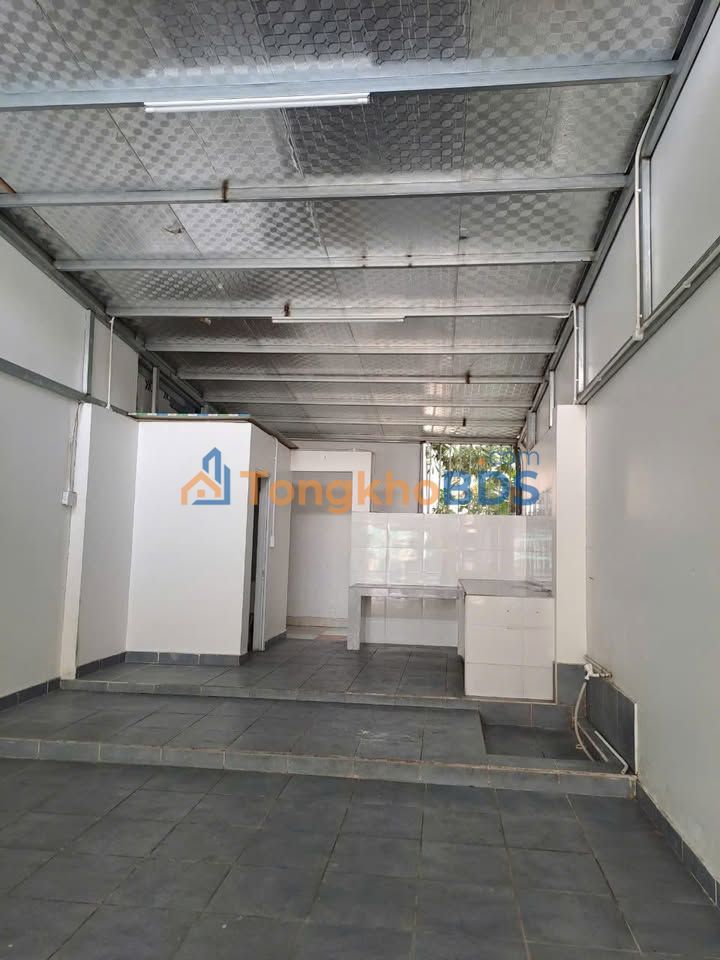 Cho thuê nhà mặt tiền 85m² đường Quán Nam, Hải Phòng - Kinh doanh sầm uất