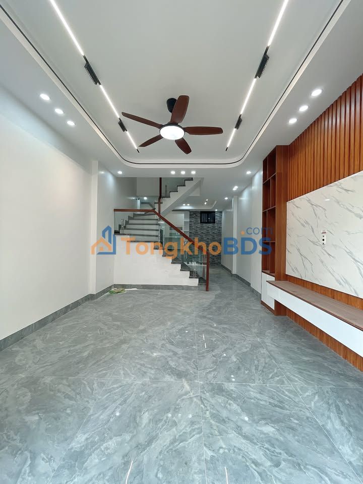 Nhà Độc Lập 3 Tầng Mới Xây Đằng Hải, Hải An - 3.2 Tỷ, Ô Tô Tới Cửa