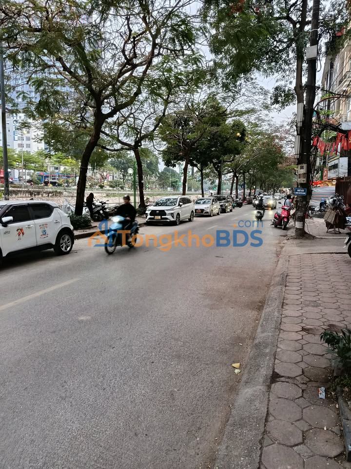 Nhà Kim Giang 3 Tầng Full Đồ, 2 Ngủ - Giá 7.5 Triệu/Tháng