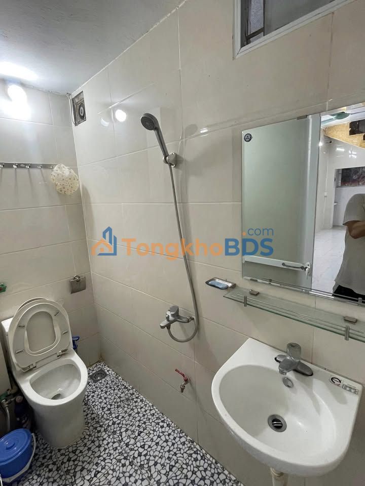 Nhà Ngõ 158 Trương Định, Hai Bà Trưng - 70m², 2PN, Giá 6.9 Triệu