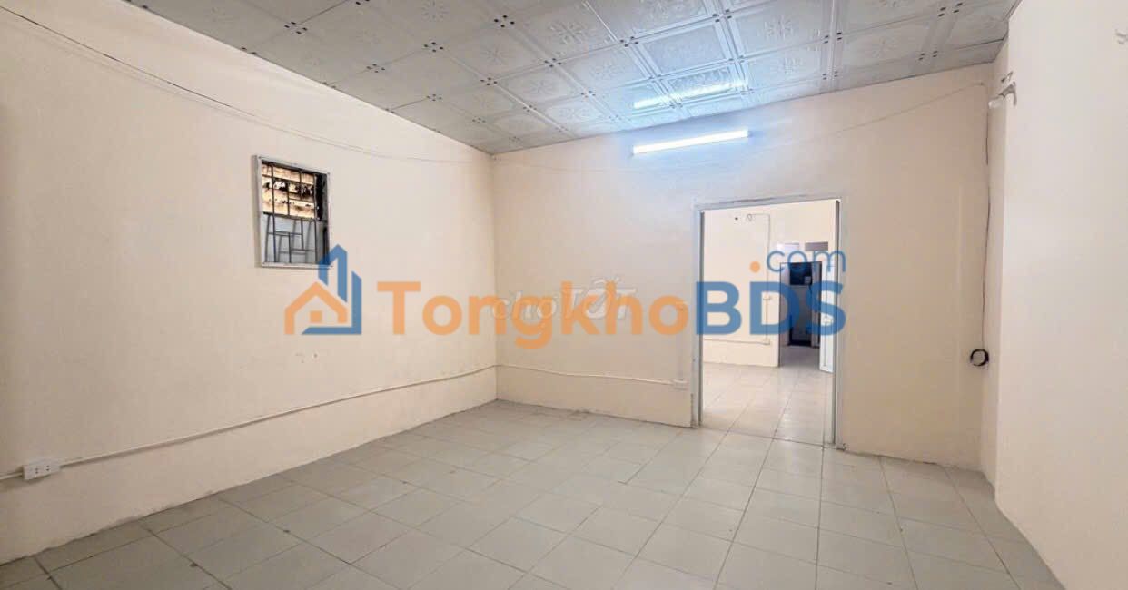 Nhà 85m² Hoàng Hoa Thám, Ba Đình - Giá 7.5 Triệu, Kinh Doanh/Ở/VP