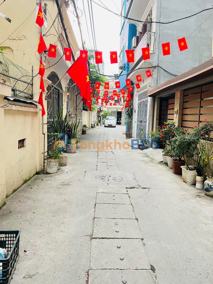 Cho Thuê Nhà Tập Thể Viện 108, Hai Bà Trưng - 7 Triệu/tháng