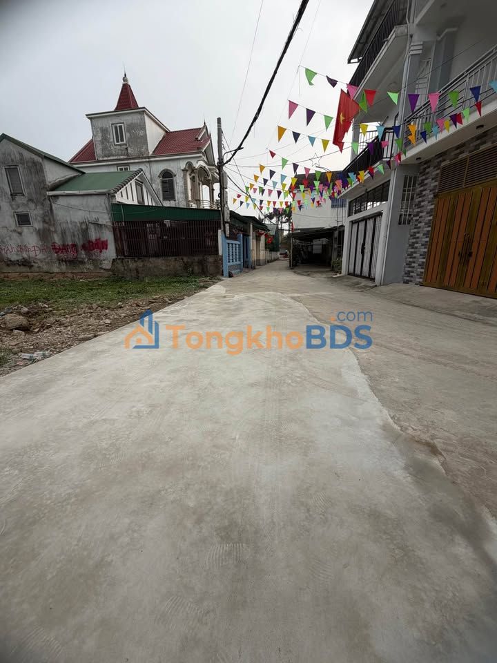 Đất nền Nguyễn Trường Tộ, Vinh 60m² giá 2 tỷ - Sổ đỏ sẵn sàng