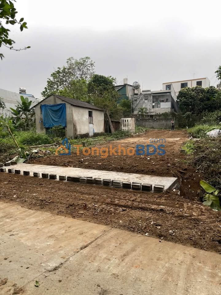 Bán Đất Tuyên Quang 188.8m² - Sổ Đỏ Chính Chủ, Giá 2.4 Tỷ