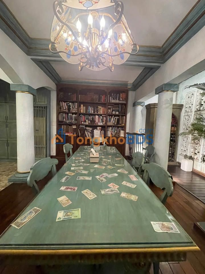 Nhà Mặt Tiền Đường 12m, Quận 8 - 205m², 3PN Master, Sổ Hồng Riêng