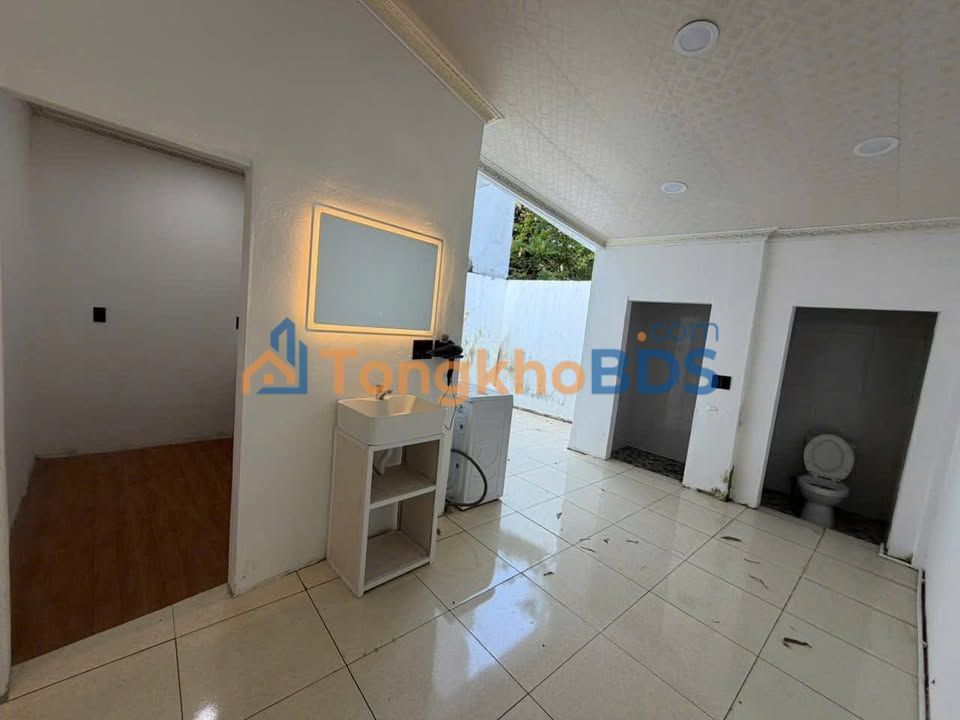 Cho thuê nhà C4 Phường Đồng Tiến, Hòa Bình - Đầy đủ nội thất