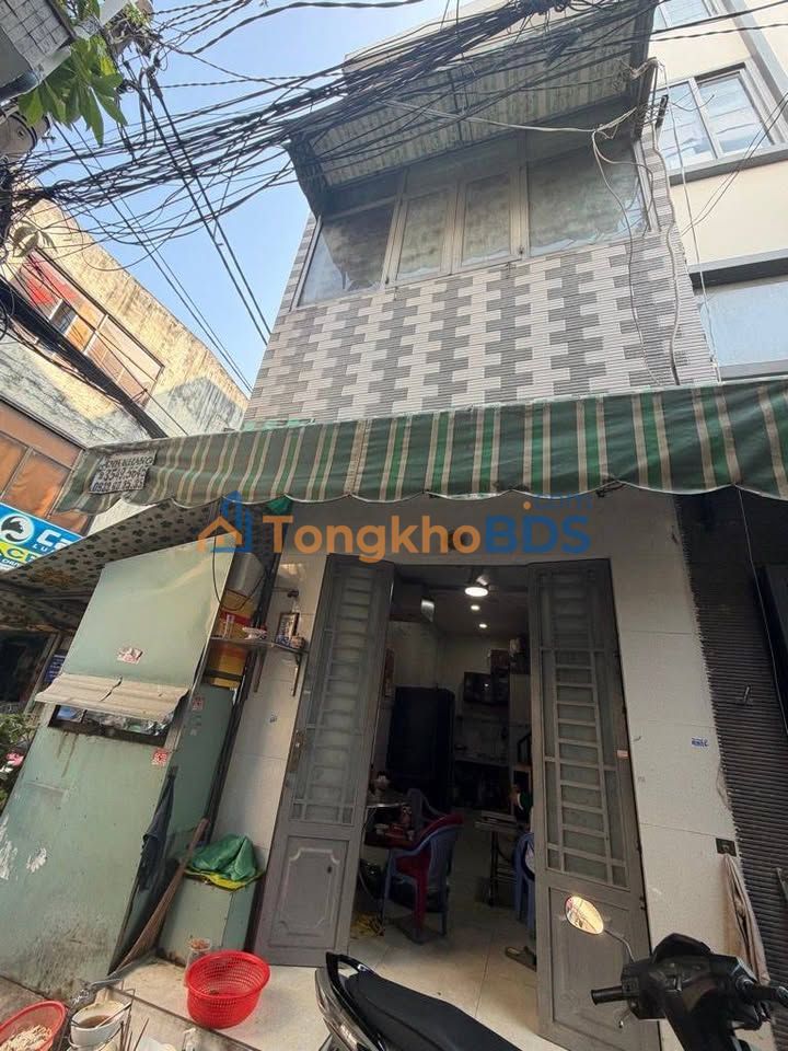 Nhà Góc 2 MTKD Lạc Long Quân, Q11 - 5.2 Tỷ, 21m², Sẵn Sàng Kinh Doanh