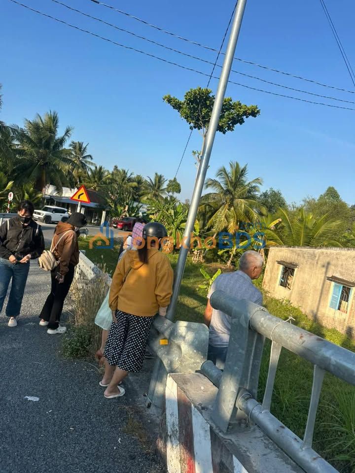 Đất Nền Mặt Tiền Lộ Nhựa Vĩnh Long 134m² - Giá 199 Triệu