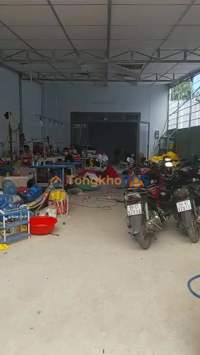 Cho thuê nhà 231m² đường 160, TP Thủ Đức - Giá 6 triệu/tháng