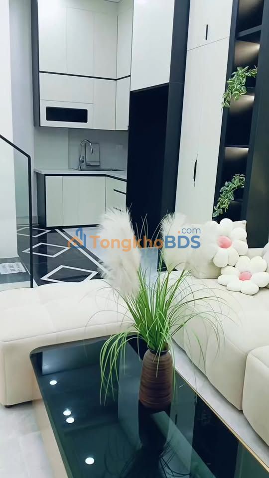 Nhà Phố Huế 40m² 5 Tầng Thang Máy - Lô Góc 2 Mặt Thoáng, Full Nội Thất