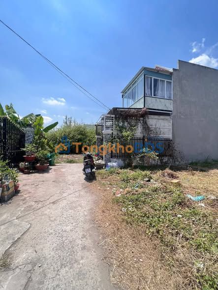 Nhà Cho Thuê Đường Năm Ngói, Cần Giuộc - 3PN, Tặng Nội Thất