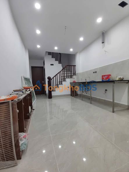 Cho thuê nhà 3 tầng ngõ 446 Trương Định, Hai Bà Trưng - 145m² - Giá 15 triệu