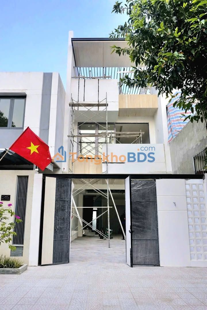 Nhà Mặt Tiền Hòa Xuân Đà Nẵng - 88m² - 6.8 Tỷ - Full Nội Thất