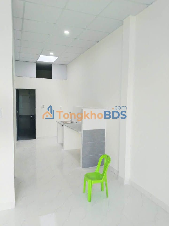 Nhà Đẹp Đường Ô Tô Nguyễn Xuyễn, Khánh Hòa - 65m², 2PN, Giá 850 Triệu