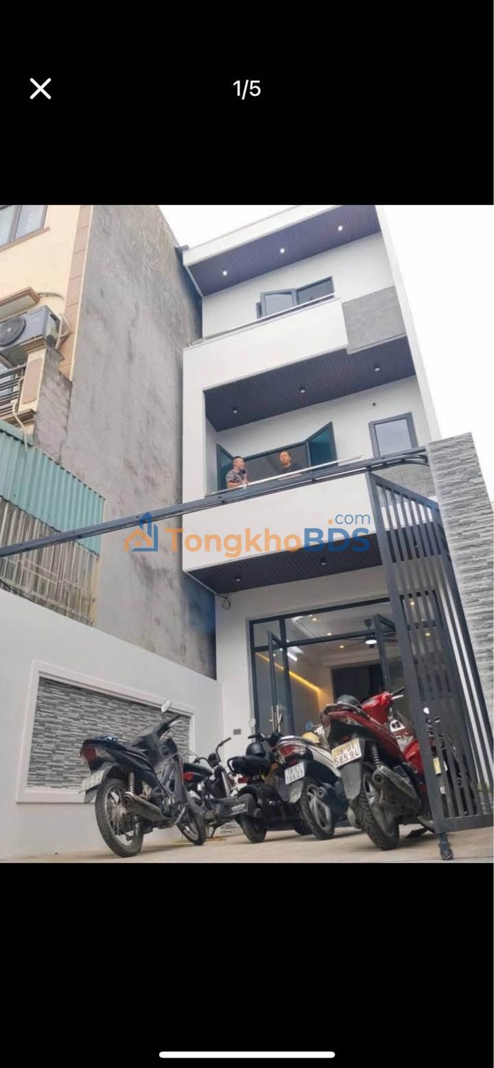 Nhà 3 Tầng Bùi Bằng Đoàn, Nam Định - 73m² - Giá 2.88 Tỷ - Ô Tô Đỗ Cửa