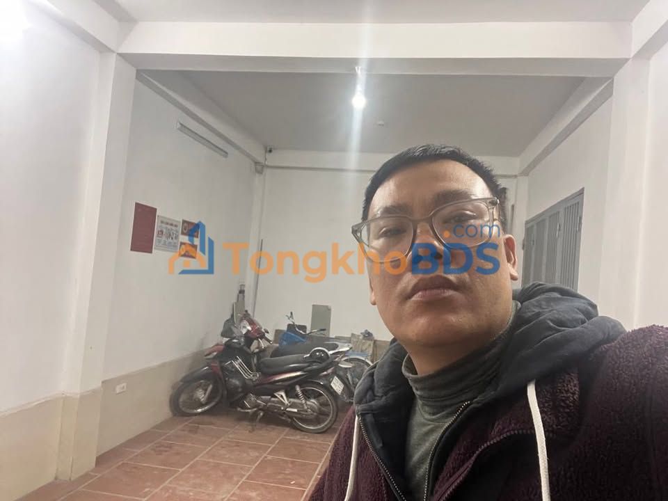 Nhà 43m² Nam Dư - 5 Tầng - Sổ Đỏ Sang Tên - Giá 13 Tỷ