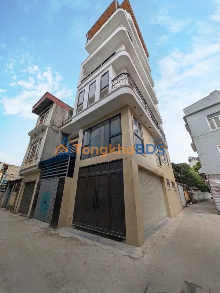 Bán Gấp Nhà 7 Tầng Thang Máy Góc 2 Mặt Thoáng Gần Vinhomes Riverside