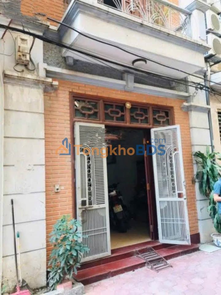 Nhà Riêng 5 Tầng Đường Bùi Xương Trạch, Thanh Xuân - 160m²