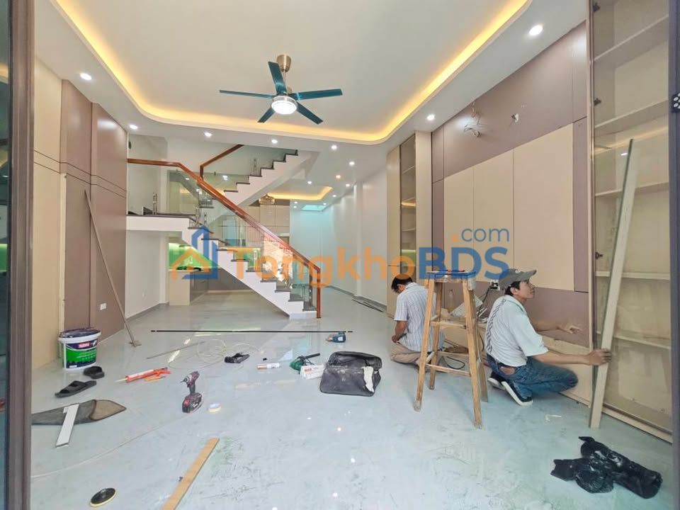 Nhà 71m² 4 Tầng Phương Lưu, Hải Phòng - Ô tô sát nhà, Sổ chính chủ