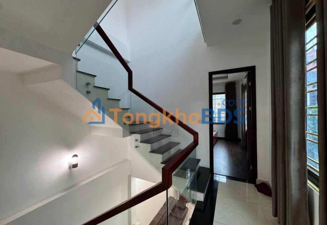 Nhà Lô Góc Ngõ Ô Tô Thọ Am, Nam Phù 46m² - Sẵn Sàng Giao Dịch!