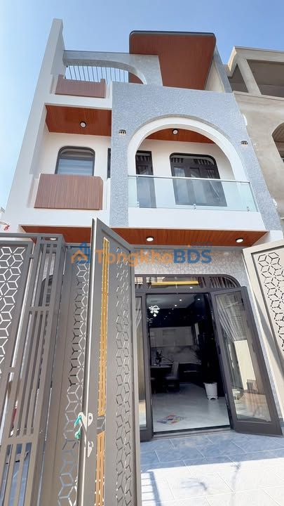 Nhà 3 Tầng Kiệt Tôn Đức Thắng, Đà Nẵng - 68.5m², 3PN, Hướng Đông Nam