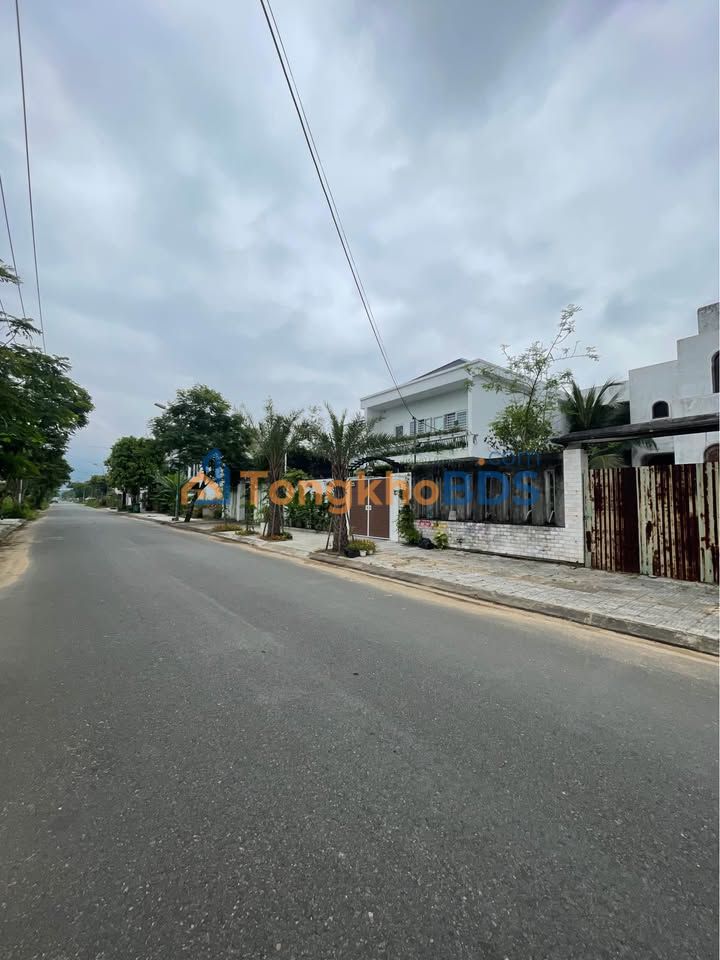 Bán Đất Mặt Tiền Trần Sâm Đà Nẵng 180m² Tặng Biệt Thự Thô