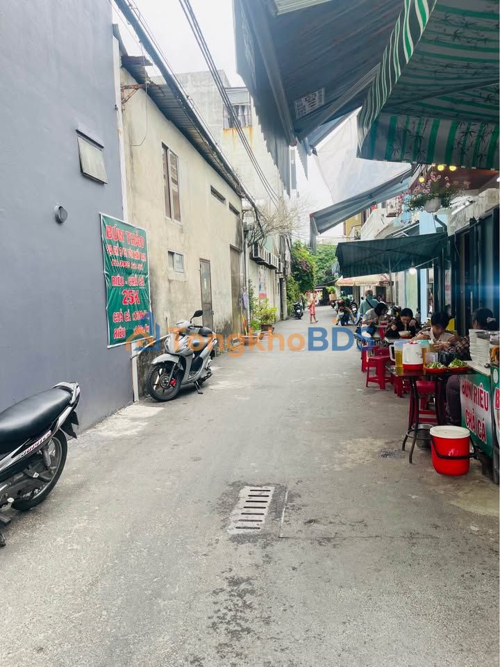 Nhà kiệt ô tô Nguyễn Tất Thành, Đà Nẵng - 48.6m² - 4.1 tỷ - Gần biển