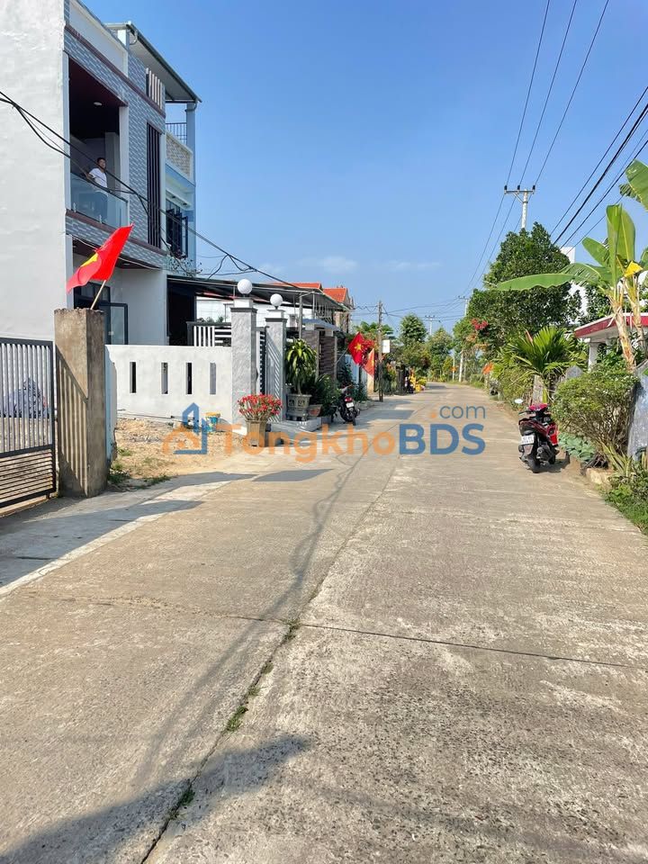 Đất nền Hòa Tiến Đà Nẵng 122m² - Sổ đỏ chính chủ, giá đầu tư 1.8 tỷ